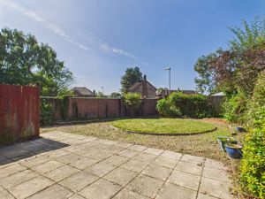 Enclosed Rear Garden- click for photo gallery